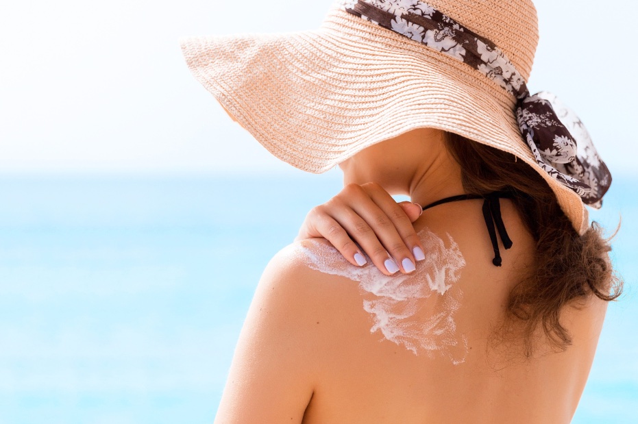 What You Can Do This Summer If You’re Allergic to Sunscreen